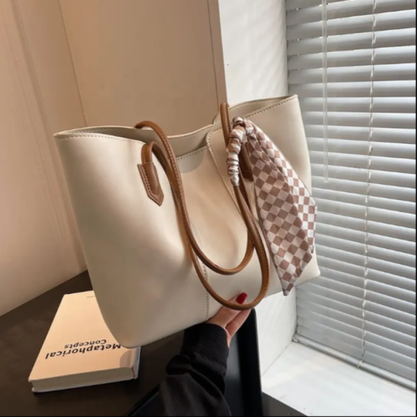 Wholesale High Capacity PU Leather Handbags Girls Simple Pure Color Underarm Bag Fashion Square Shoulder Women Tote Bags