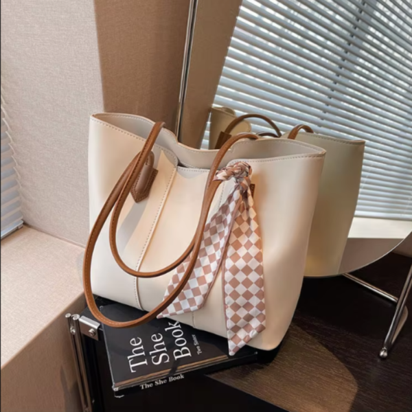 Wholesale High Capacity PU Leather Handbags Girls Simple Pure Color Underarm Bag Fashion Square Shoulder Women Tote Bags